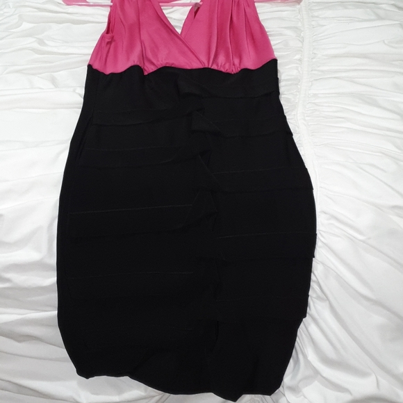 Dress - Picture 2 of 3